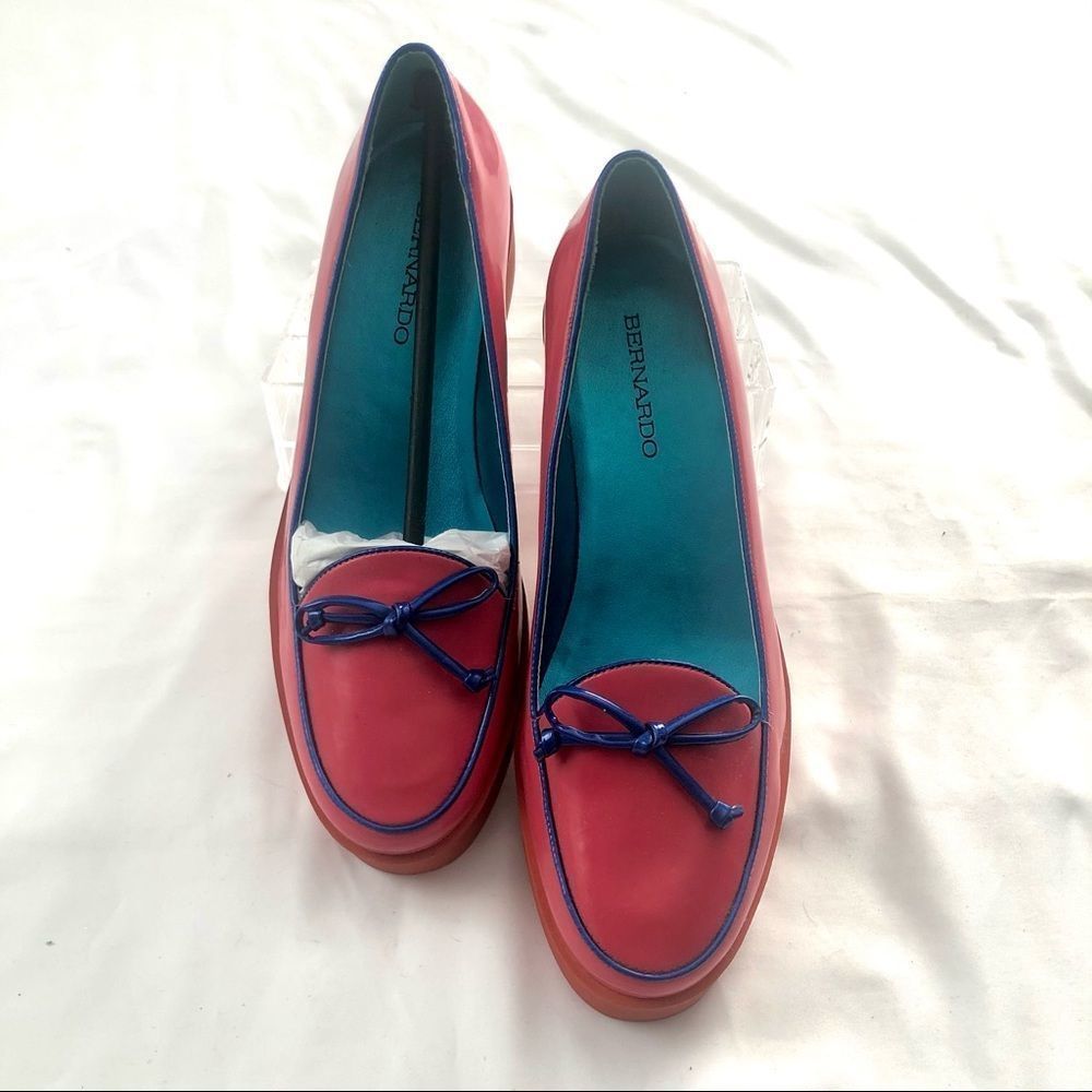 Bernardo Pink Patent Platform Loafers with Blue Trim and Orange Sole - Picture 5 of 7
